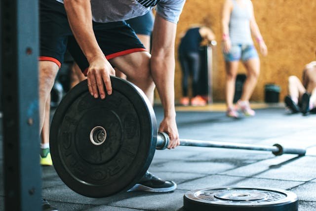 Quantas vezes por semana devo fazer musculação